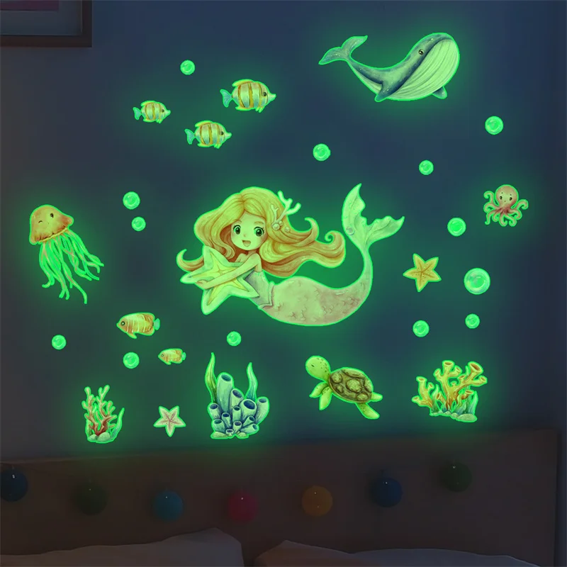 Fluorescent Marine Animal Child Room Wall Sticker Decoration Luminous Unicorn Stickers for Bedroom Girls Decor Glowing Star Post