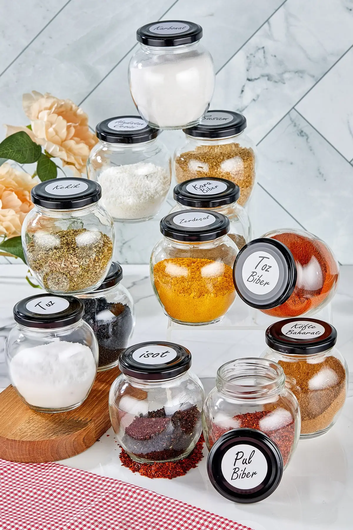 

12 Pieces Glass Spice Jar and Spoon Set Kitchen Salt Pepper Spice Jar and Organizer with Durable Airtight Metal Lid 300 Ml