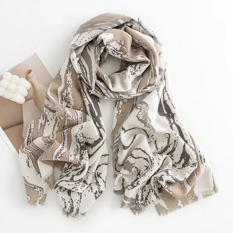 Printed Imitation Cashmere Scarf for Women Floral Scarf Cold-proof Elegant Celebrity Style Warm Autumn Winter