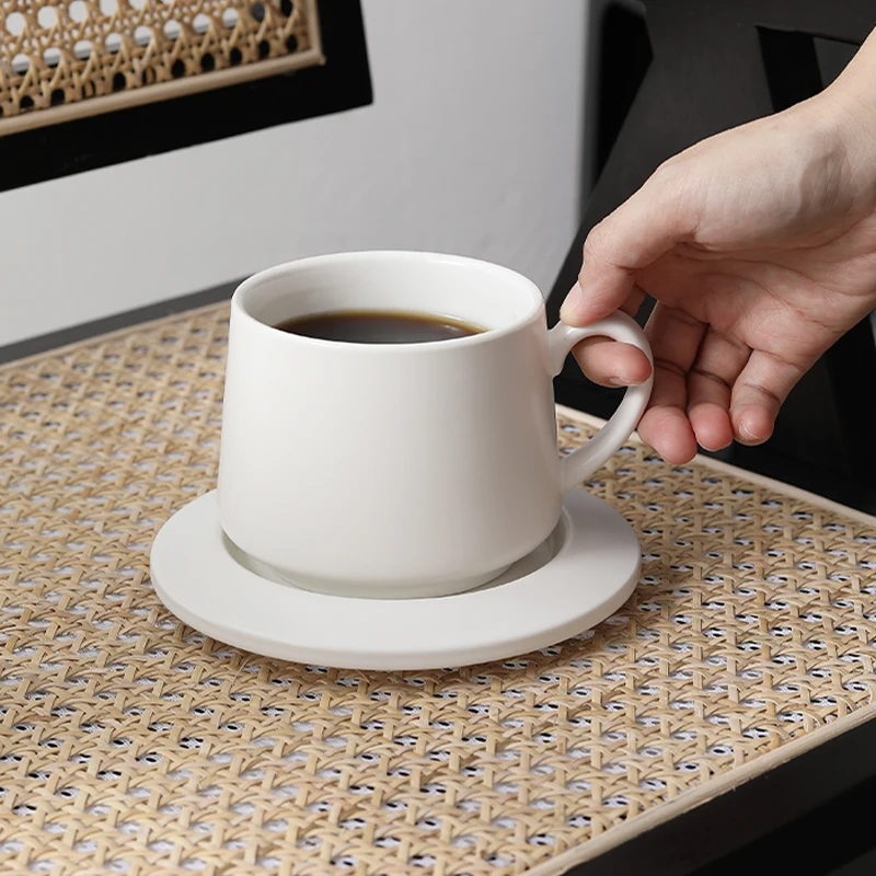 430ml Matte Ceramic Coffee Cup and Dish Set Simple European Premium Light Luxury Home Office Afternoon Tea Sets Mug With Lid