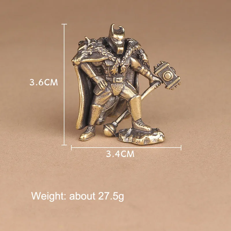 Solid Brass Hammer Warrior Small Statue Desktop Ornaments Retro Cloak Hero Miniatures Figurines Home Decoration Crafts Decors