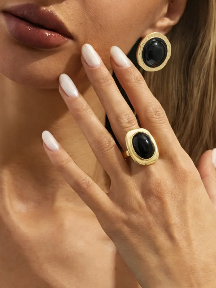 

Винтажное кольцо из смолы с камнями для женщин, массивное, в стиле Ins, геометрическое металлическое кольцо на палец, модный ювелирный аксессуар