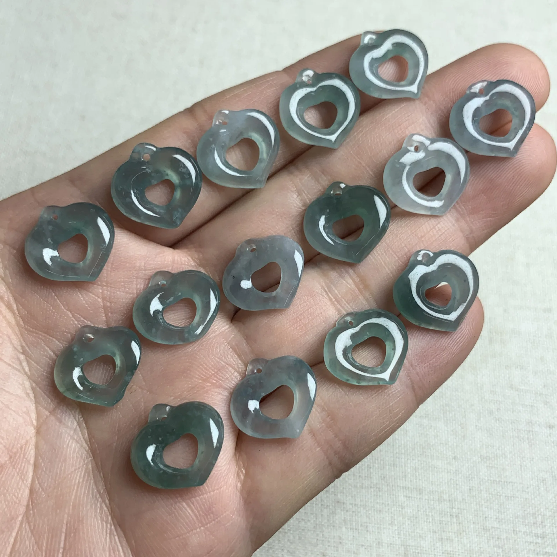 Natural Myanmar Jade Heart Pendant DIY Jewelry Components Bracelet Necklace Accessories for Manufacturer Wholesale Drop Shipping