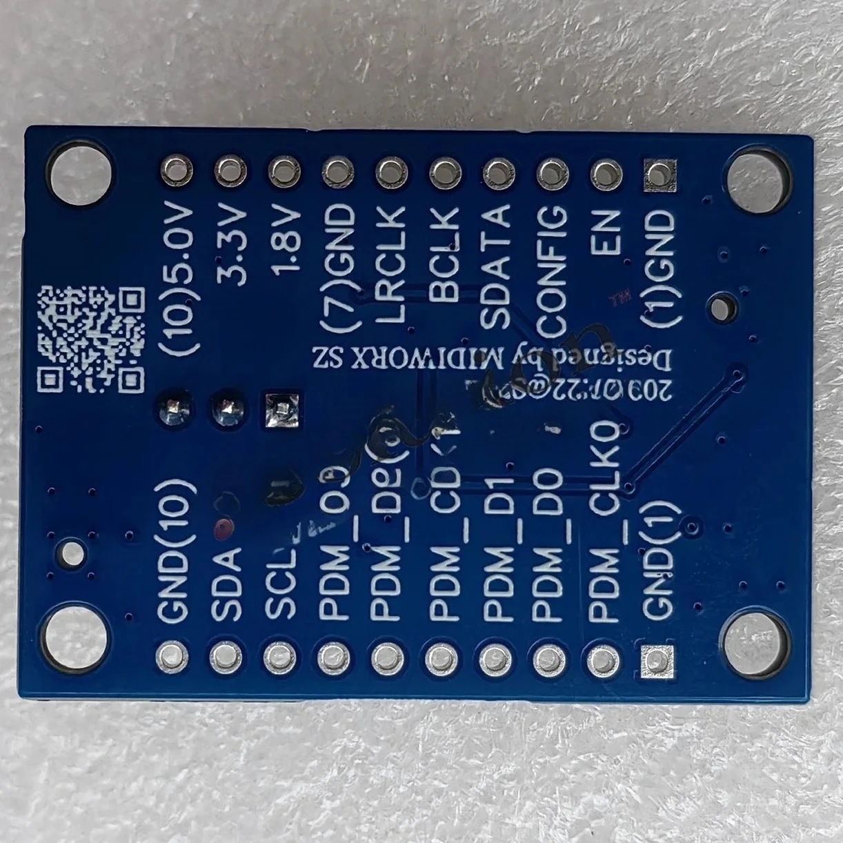 ADAU7118 MINI Board for multi-MIC PDM MIC Acquisition Array Applications