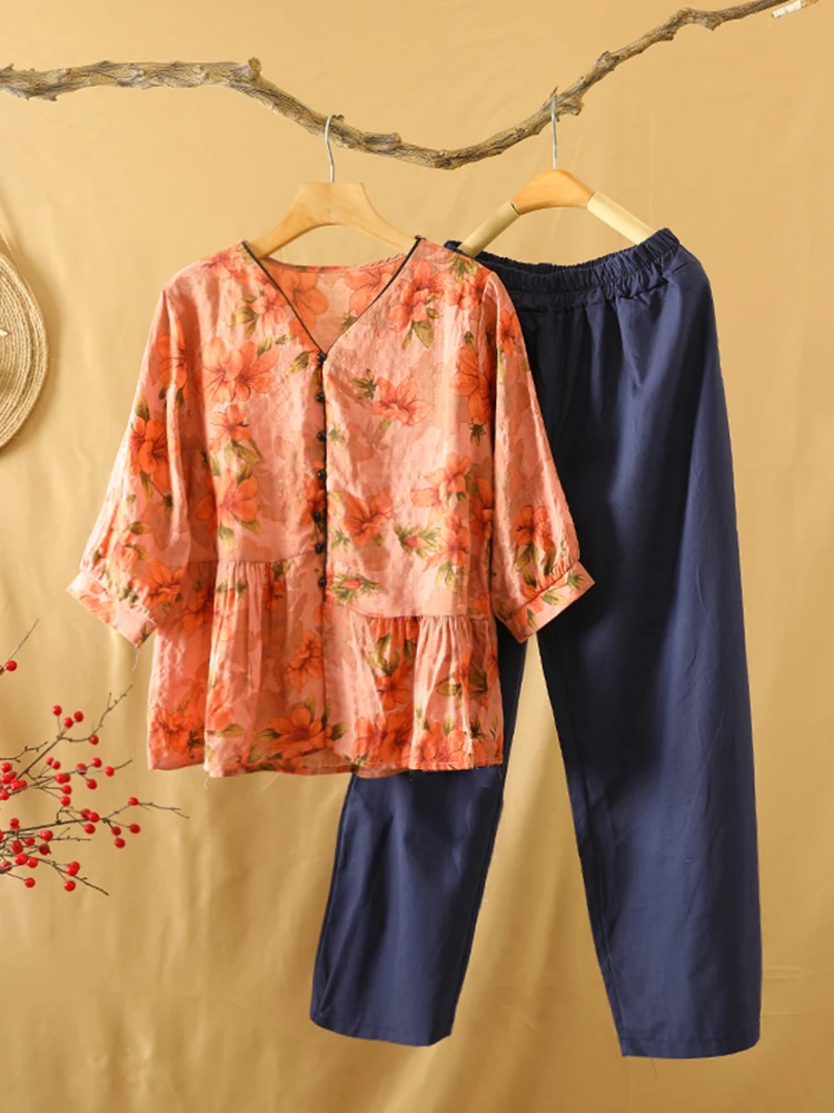 

Модный комплект из двух предметов из хлопка и льна с V-образным цветочным принтом и девятью брюками Харлан для молодежи.