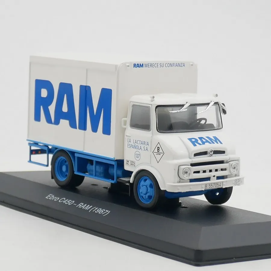 

Масштабная модель грузовика Ixo 1:43 Ebro C450 RAM 1967 (испанская малотоннажная модель) из литого сплава