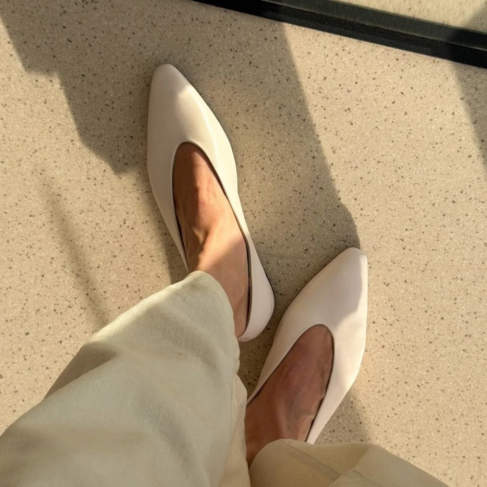 Women's Genuine Leather Pointed Toe Pumps - Thick High Heel