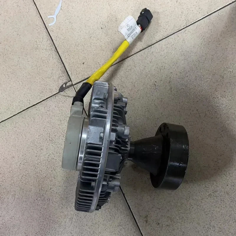 

(Sea shipping) 281-3588 2813588 Excavator E320D Cooling Silicone Fan Clutch Suction