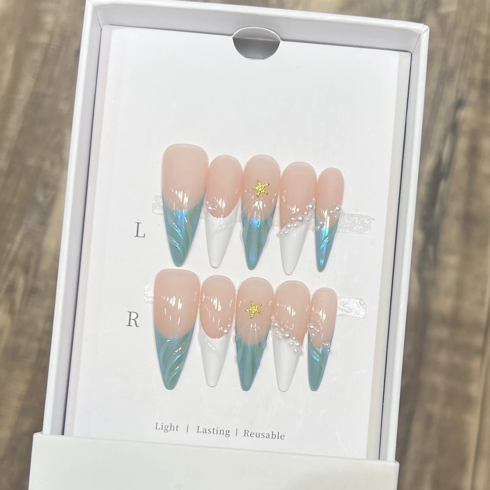 

10 шт., простые накладные ногти в стиле летнего океана, синие ракушки, узор во французском стиле, ручная работа, накладные ногти с жемчужной звездой, декор, накладные ногти