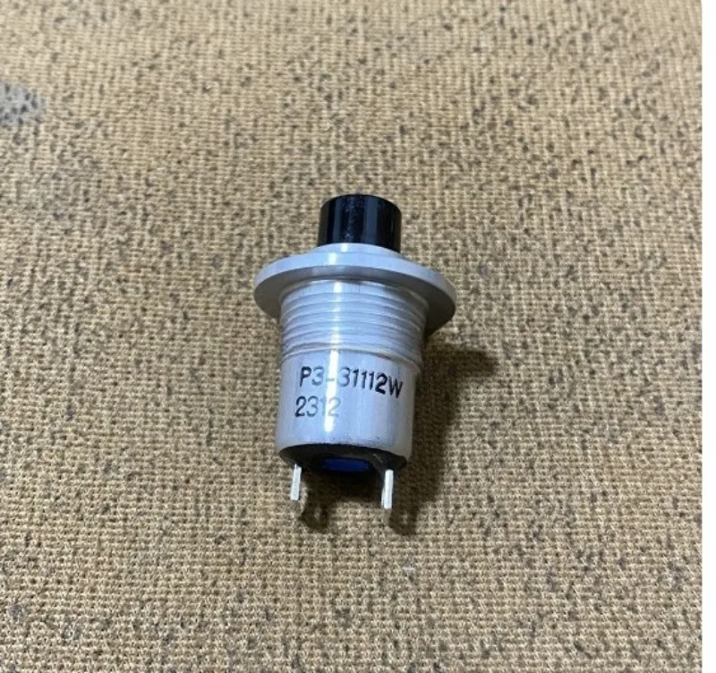 Waterproof Push Button Switch P3‑31112W, IP68S / IP69K High‑Durability Tactile Switch with Mounting Hardware