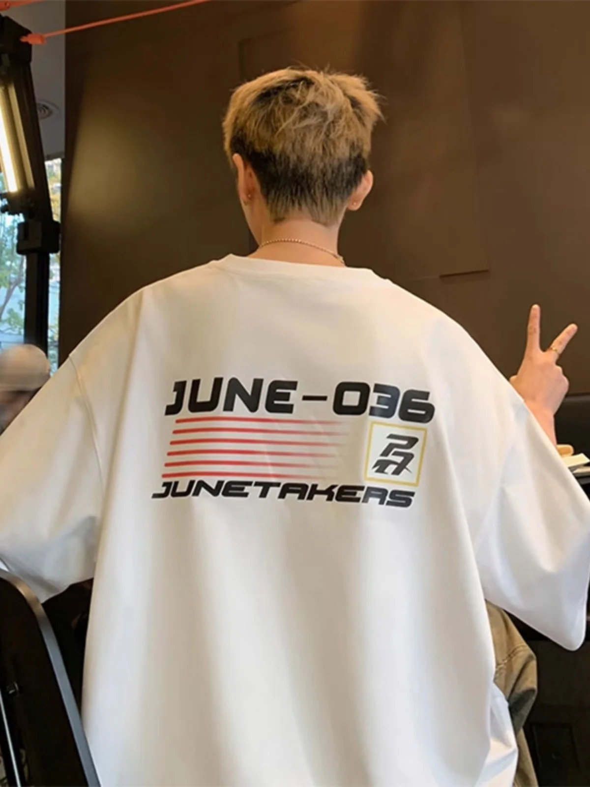 

Heavyweight ort Sve Men's T-irt Loose Fit Casual Sle Batwing Sve Printed aphic Summer Faion Trend Brand