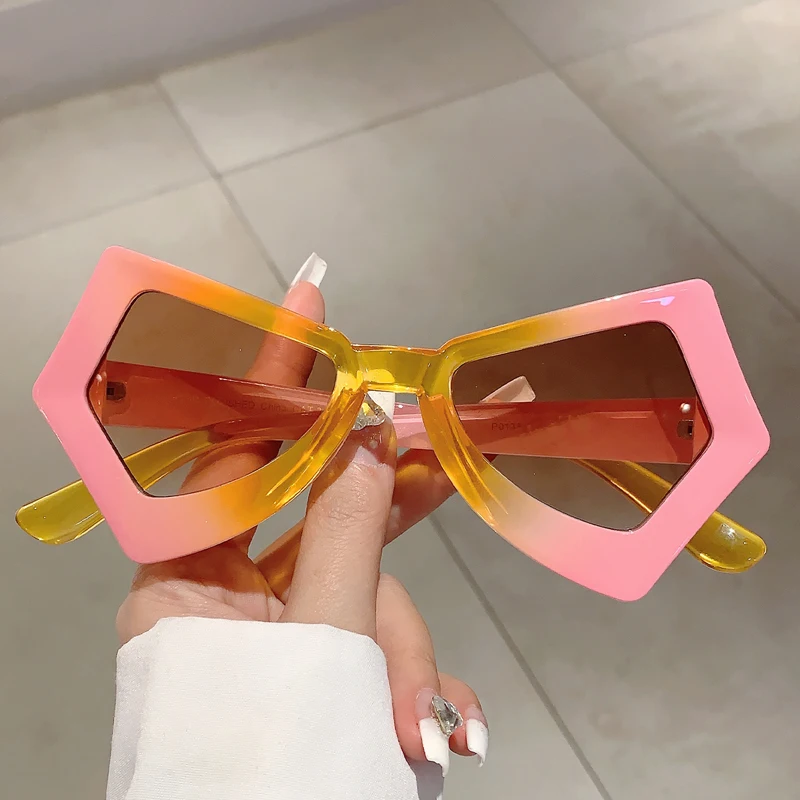 KAMMPT Butterfly Cat Eye Sunglasses 2024 New in Fashion Candy Color Gradient Women Shades Stylish Original Brand Design Eyewear