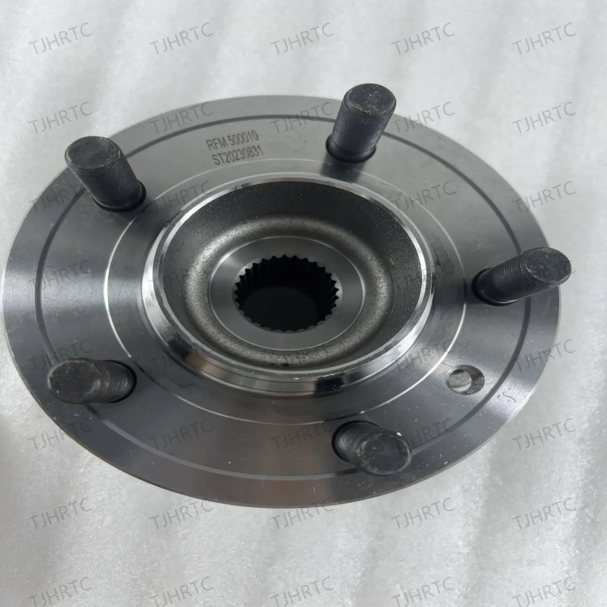 Land Rover front wheel hub and bearing assembly suitable for Discovery 3/4 LR3/4 Range Rover Sport 05-13 LR076692 LR014147