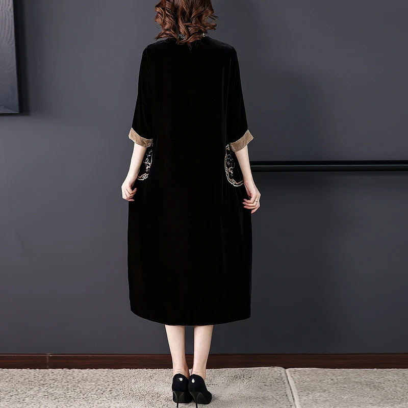 2024 Vintage Black Gold Velvet 4XL Size Midi Dresses Fall Winter Casual Loose Dresses Women Elegant Bodycon Party Vestidos