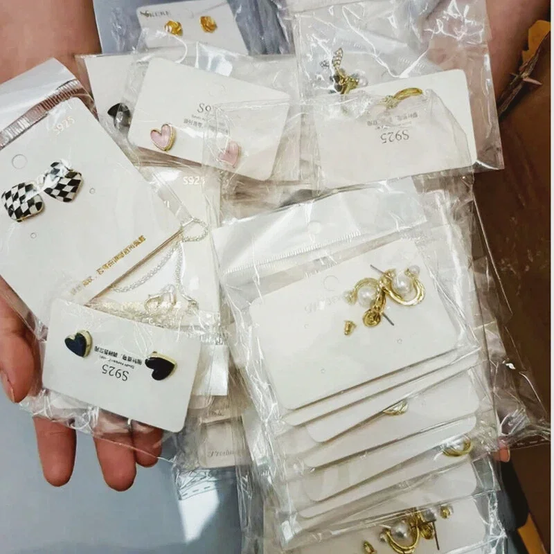 

Набор тонких украшений (1/10/20/50 предметов): изящное ожерелье, узкие серьги, тонкое кольцо, нежные аксессуары для женщин