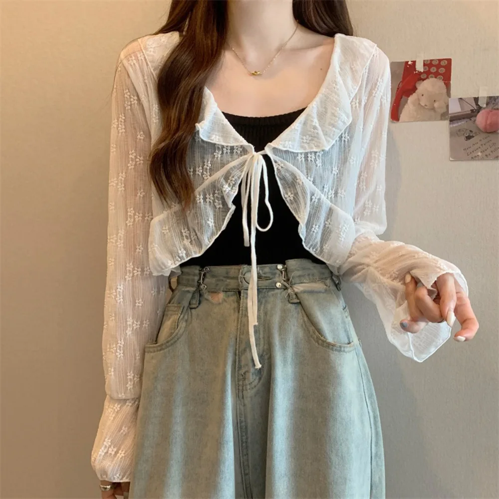 Cardigan con protezione solare sottile a fiori floreali Top con bordo arricciato Top con protezione solare a maniche lunghe lavorato a maglia trasparente coreano