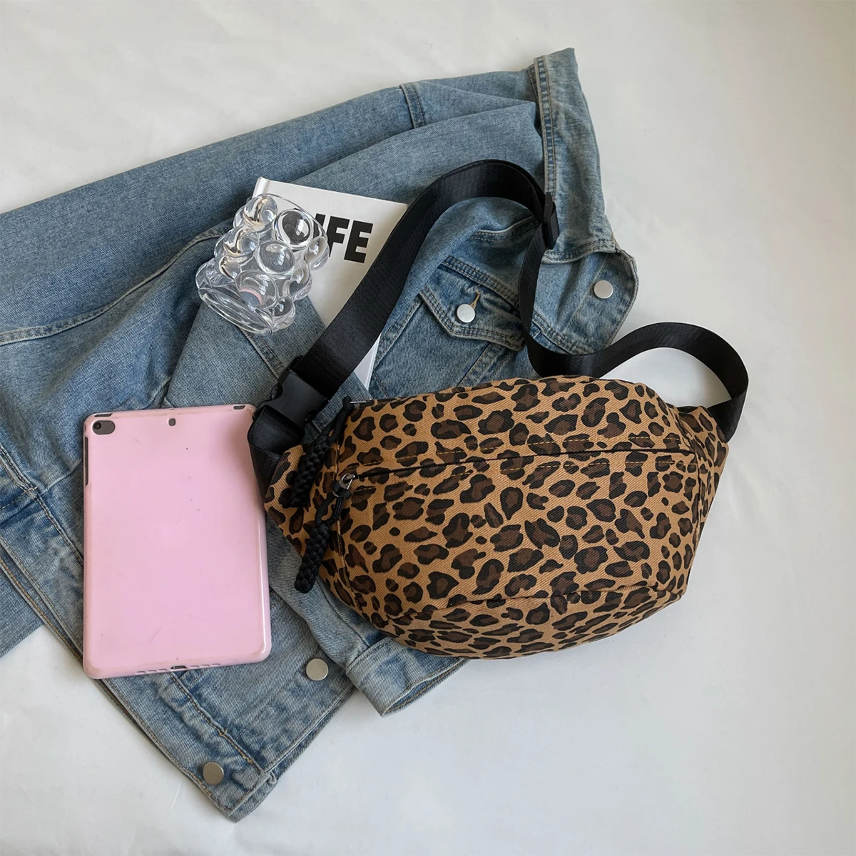 Fashion Leopard Print Waist Bag Street Trend Fanny Pack Woman Chest Pack Canvas Belt Bag Female Designer Shoulder Crossbody Bags