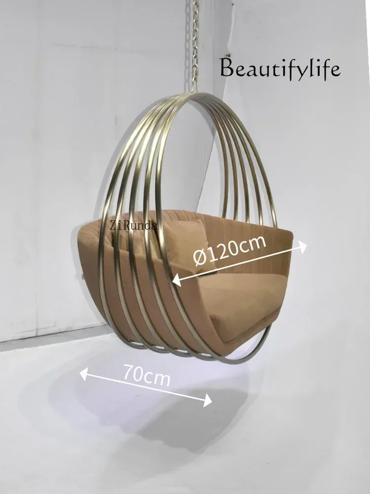 Pd BJ Moderne eenvoudige woonkamer enkele bank hangende mand stoel binnenplaats schommel hangstoel