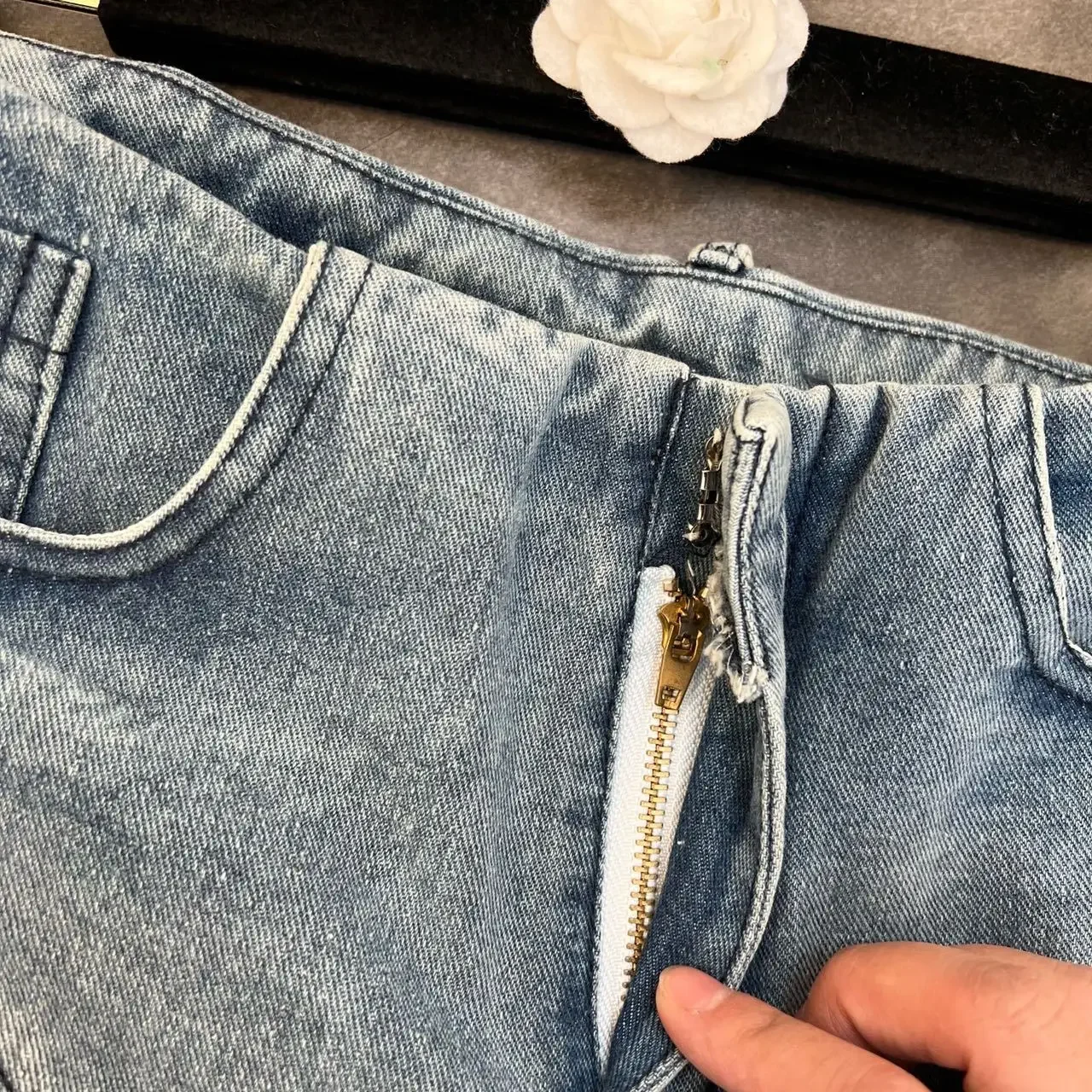 Women's High-waisted Denim Irregular Shorts Skinny Elastic Hot Pants Super Shorts Jeans