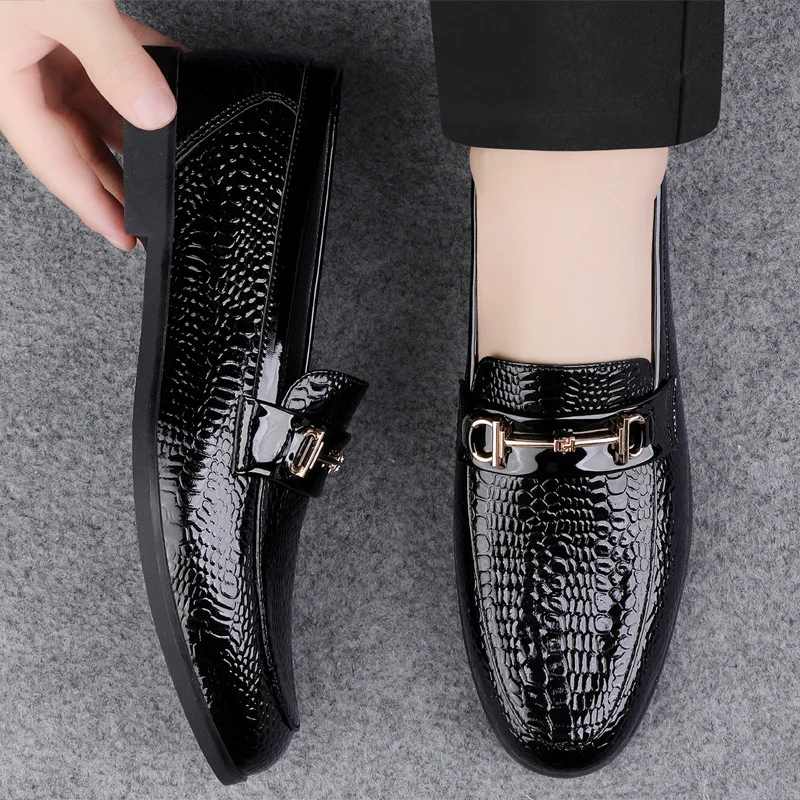 shoes for men large-size fashion casual leather shoes wholesale comfortable crocodile pattern shoes for men  men shoes