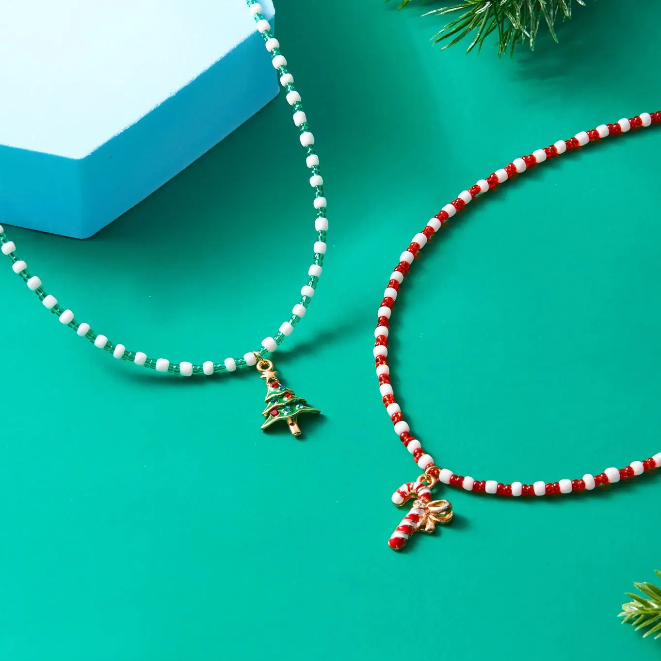 Minimalist Rice Beads Christmas Tree Necklace for Women Cute Snowman Santa Claus Pendant Necklace New Year Jewelry Gifts