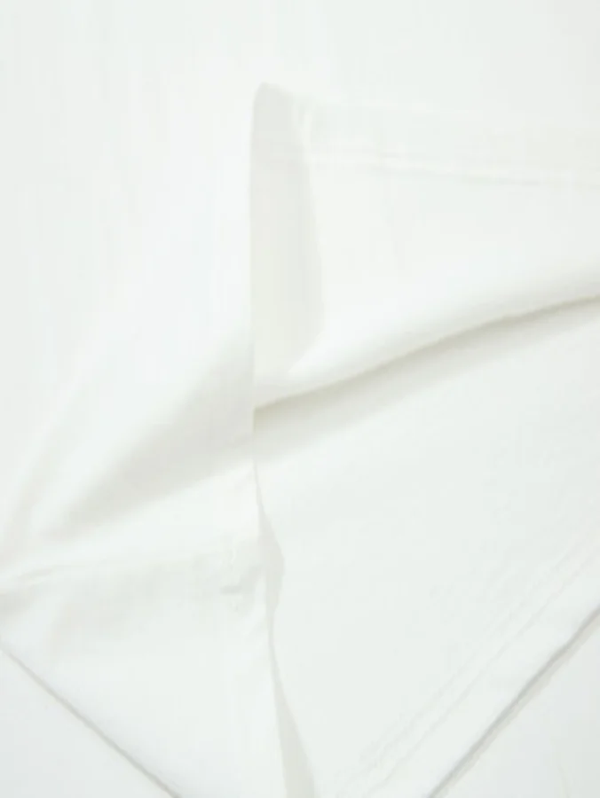 T-shirt à motif de trois fleur - Summer Clothing Trends For Women 2026 avis et prix