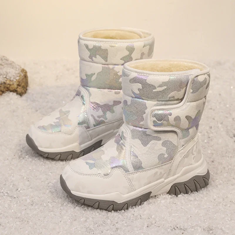 Botas de nieve para niños, zapatos de algodón informales de piel gruesa de felpa para niños, botas de moda antideslizantes de alta calidad para exteriores para niños y niñas