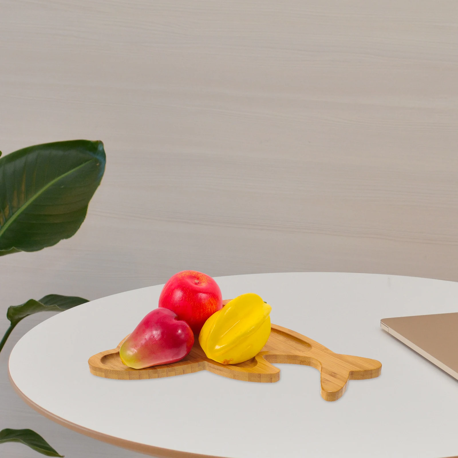 

Cute Dolphin Fruit Plate Bamboo Serving Large Food Snack Storage Platter Anti Slip Decorative Dessert Household Bread Tray