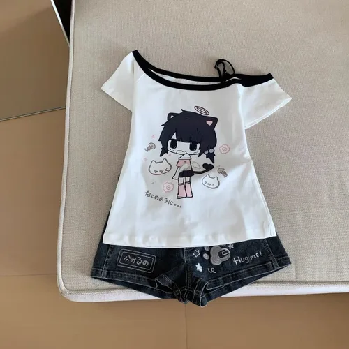 Imagen 2 del producto Camisetas con cuello oblicuo y estampado japonés Y2K para mujer, camiseta de manga corta con hombros descubiertos, Top holgado que combina con todo para verano