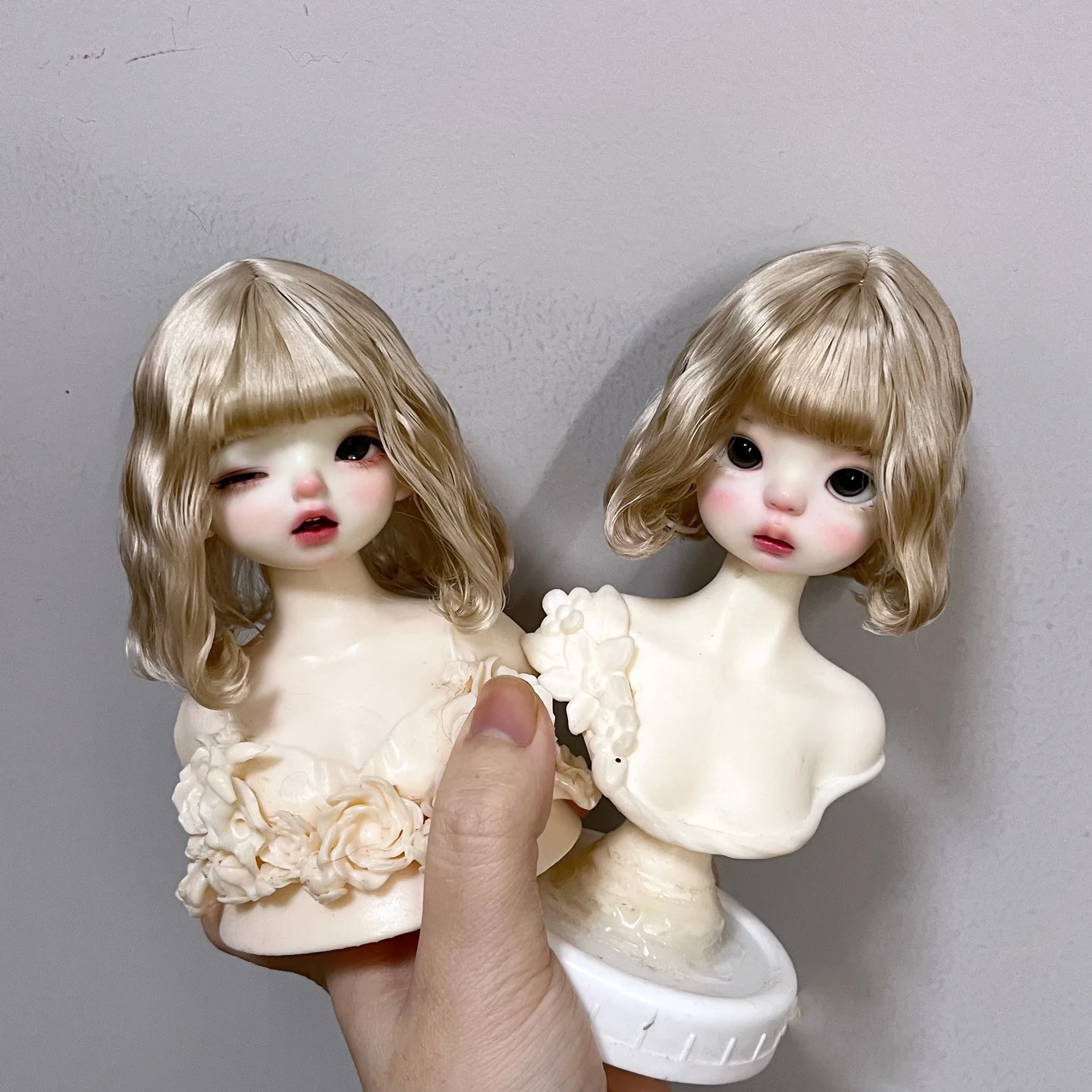 

Doll Accessories Curly BJD Doll Wig 1/6 1/4 ， Hard Head Shell Mohair Little Egg Roll Hair Free Shipping