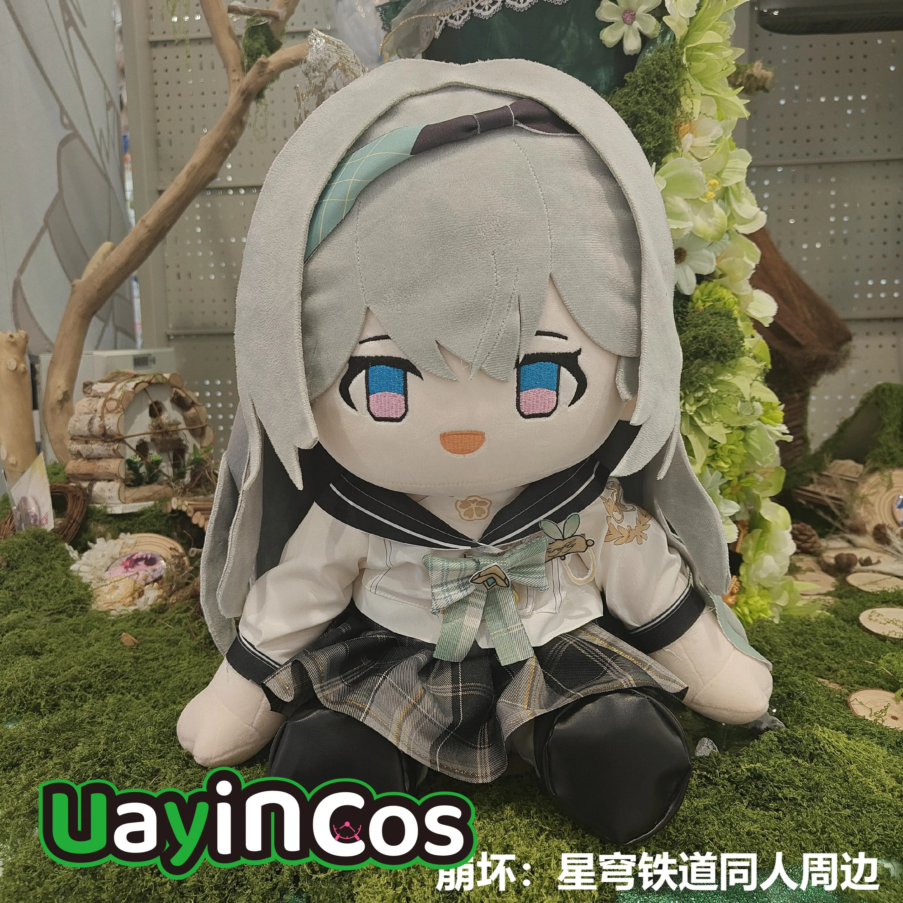 

В наличии 40 см Honkai: Star Rail Firefly, мягкие плюшевые модели для сидения, плюшевая кукла, одежда, мягкая подушка, аниме-игрушка, детский подарок на Хэллоуин