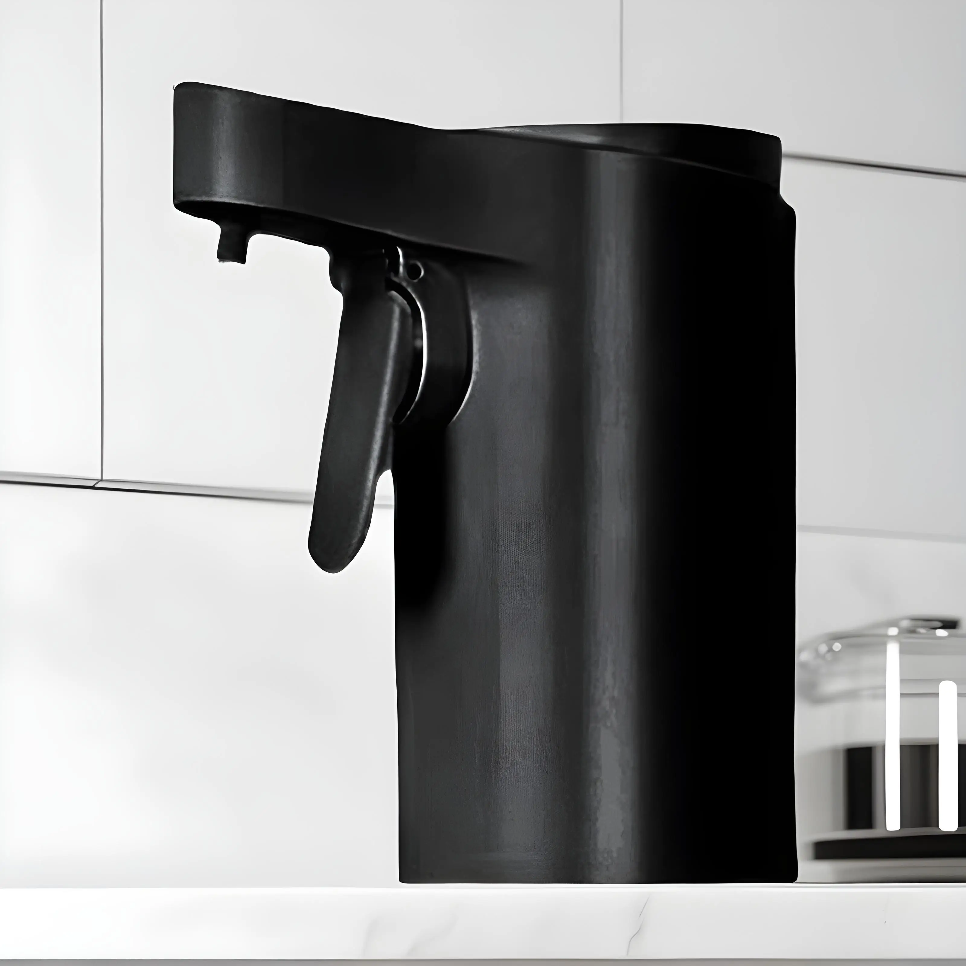 

Electric Alcohol Dispenser Professional High End Whiskey Pump Dispenser Liquor Pump Adjustable Foldable Wine Decanter