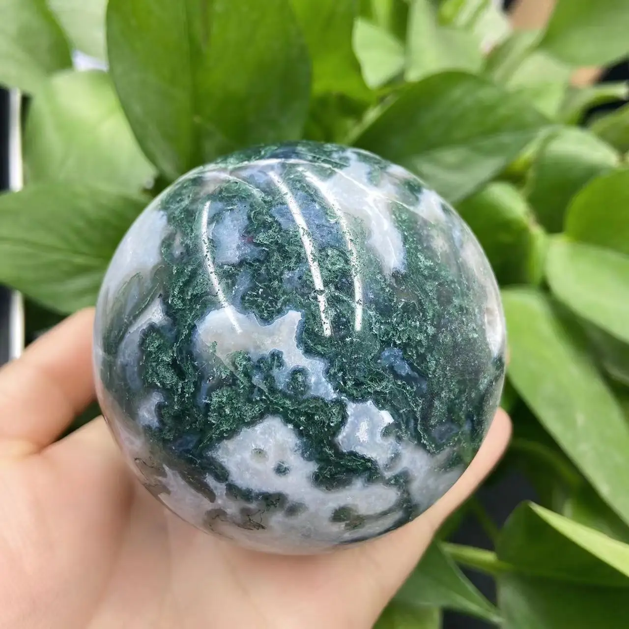 1PC 7-8cm Natural Crystal Moss Agate Sphere Ball Home Decoration And Witchcraft Supplies Anyolite Witch Spiritual Decor Wicca