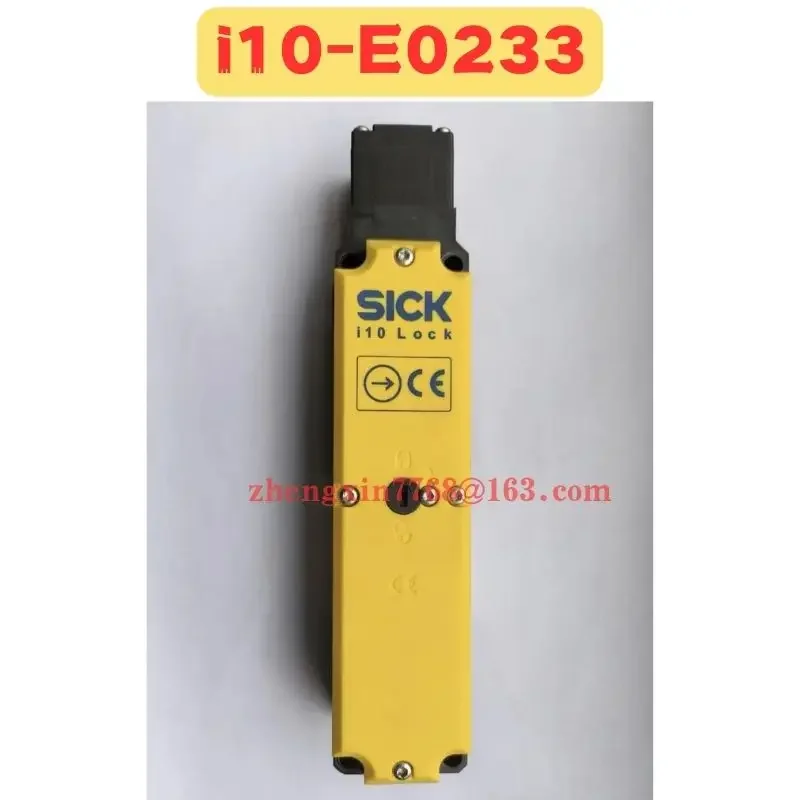 

Used Safety Door Lock i10-E0233 i10 E0233 Normal Function Tested OK