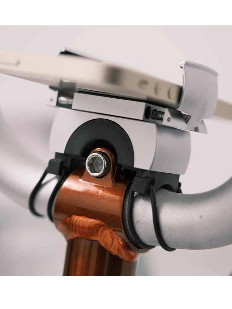 

Rotary suitable for rotating bicycle mobile phone holder small cloth folding bicycle riding shockproof