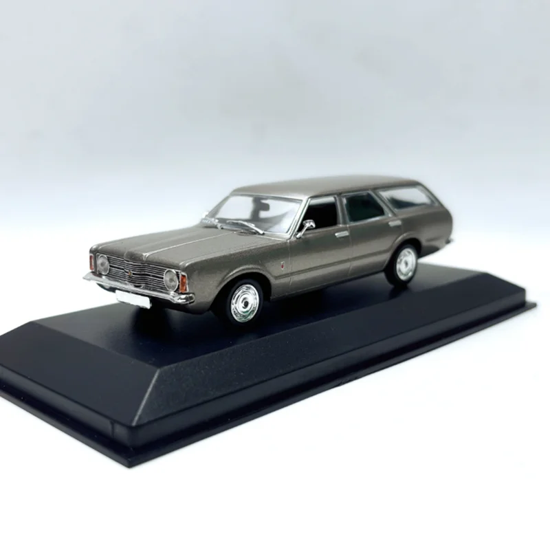 

MINICHAMPS Diecast 1:43 Taunus Turnier 1970 Alloy Simulation Car Model Collection Decoration Boy Gift Toy Static Display