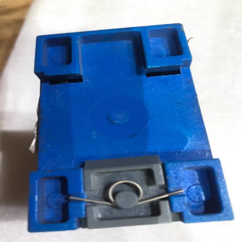 

Brand New Original Sensor SDP2.GI02.E2 SMP5.GI00.SB 0402 023A SHN9.GK00.K4 SMP5.GI00.SB SHP7.GR09.SC SDN8.FC10.E1R