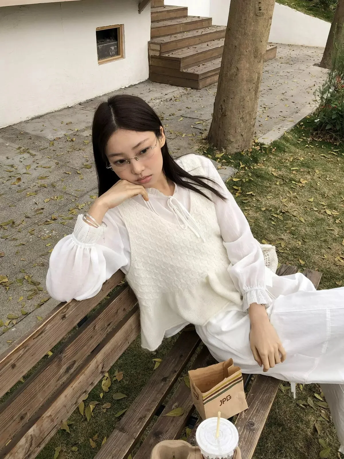 

Lilian Miluroom Early Spring Women's Knitted Vest Puffy Hem Layering Sweet Sle V-Ne Svel Regular Fit Color