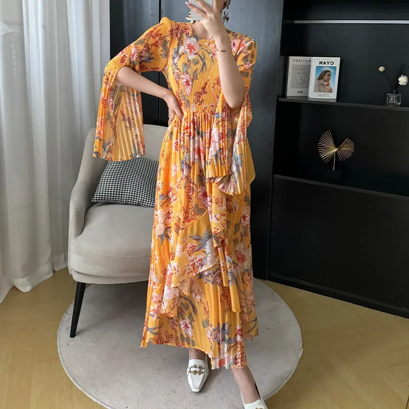 

Fashion Pleated Wind Elastic Loose Pleated Dress Female Spring and Summer 2024 New Elegant Print Slim A-long Evening Dresses