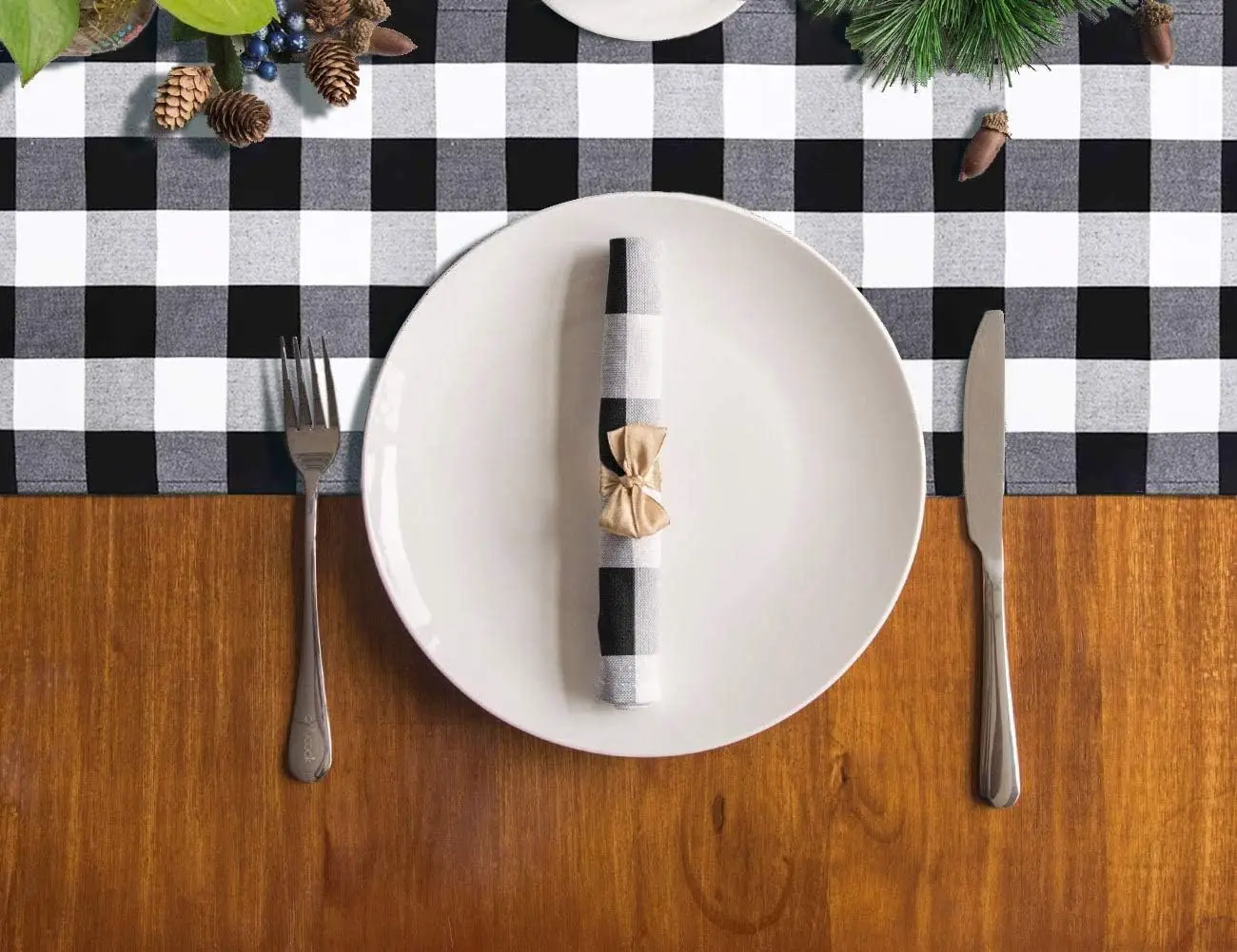Buffalo Plaid Table Runner Black and White Checkered Tables Runners with Tassel Linen Christmas Decor Gingham TableRunner Rustic