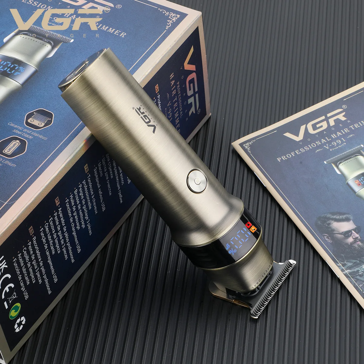 VGR 991 ماكينة تشذيب الشعر الاحترافية LED ماكينة قص الشعر القابلة لإعادة الشحن ماكينة حلاقة بقفل السفر ماكينة تشذيب كهربائية للرجال