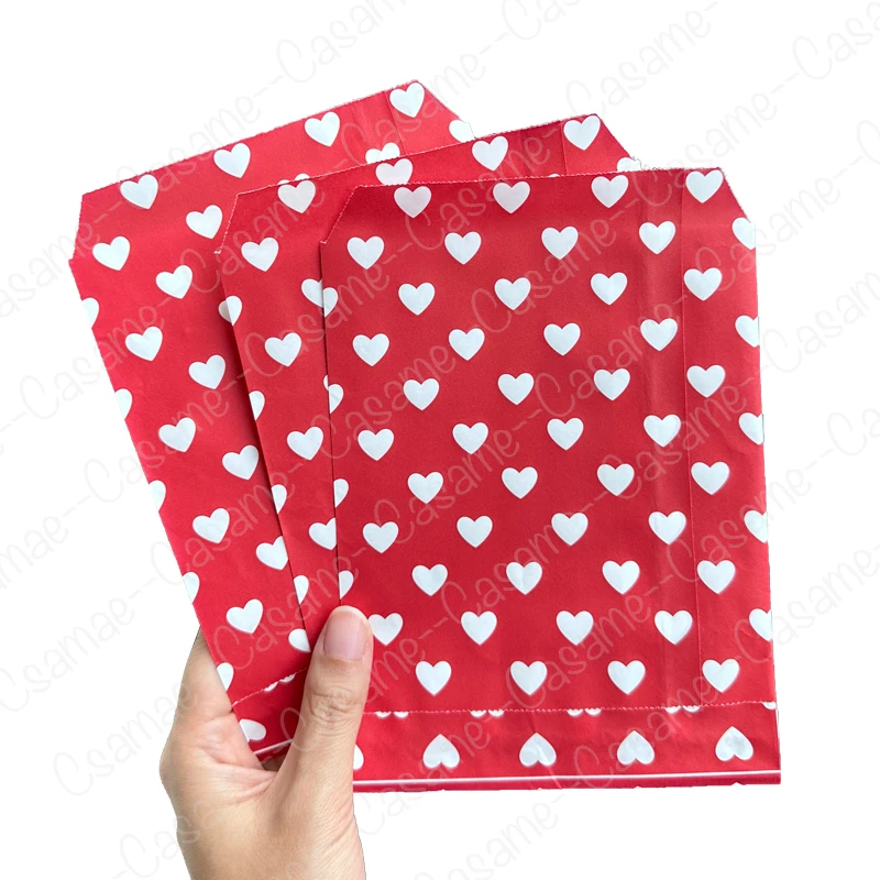 25 pcs Valentine's Day Gift Bags 13x18cm,  Red Heart Paper Treat Bags Small Favor Bags for Valentine's Party, Wedding, Birthday