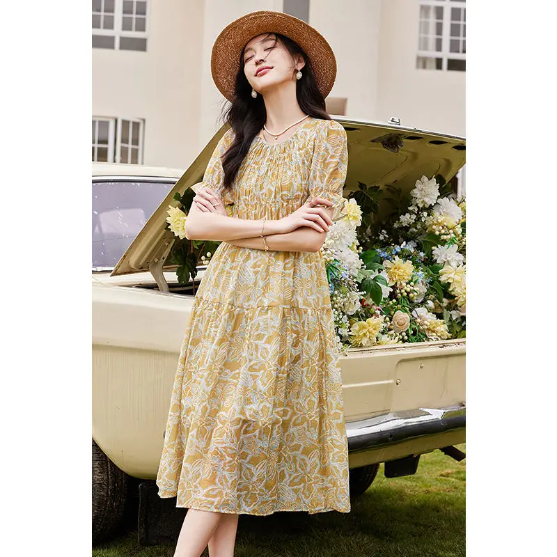 French Tencel floral dress, feminine and slimming, with high waisted bubble sleeves embroidered skirt, O-Neck long skirt