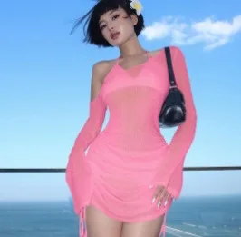 2025 Nuovo abito da spiaggia sovrapposto con volant e collo a fessura trasparente sexy, leggero e traspirante, per le donne, gite estive e vacanze