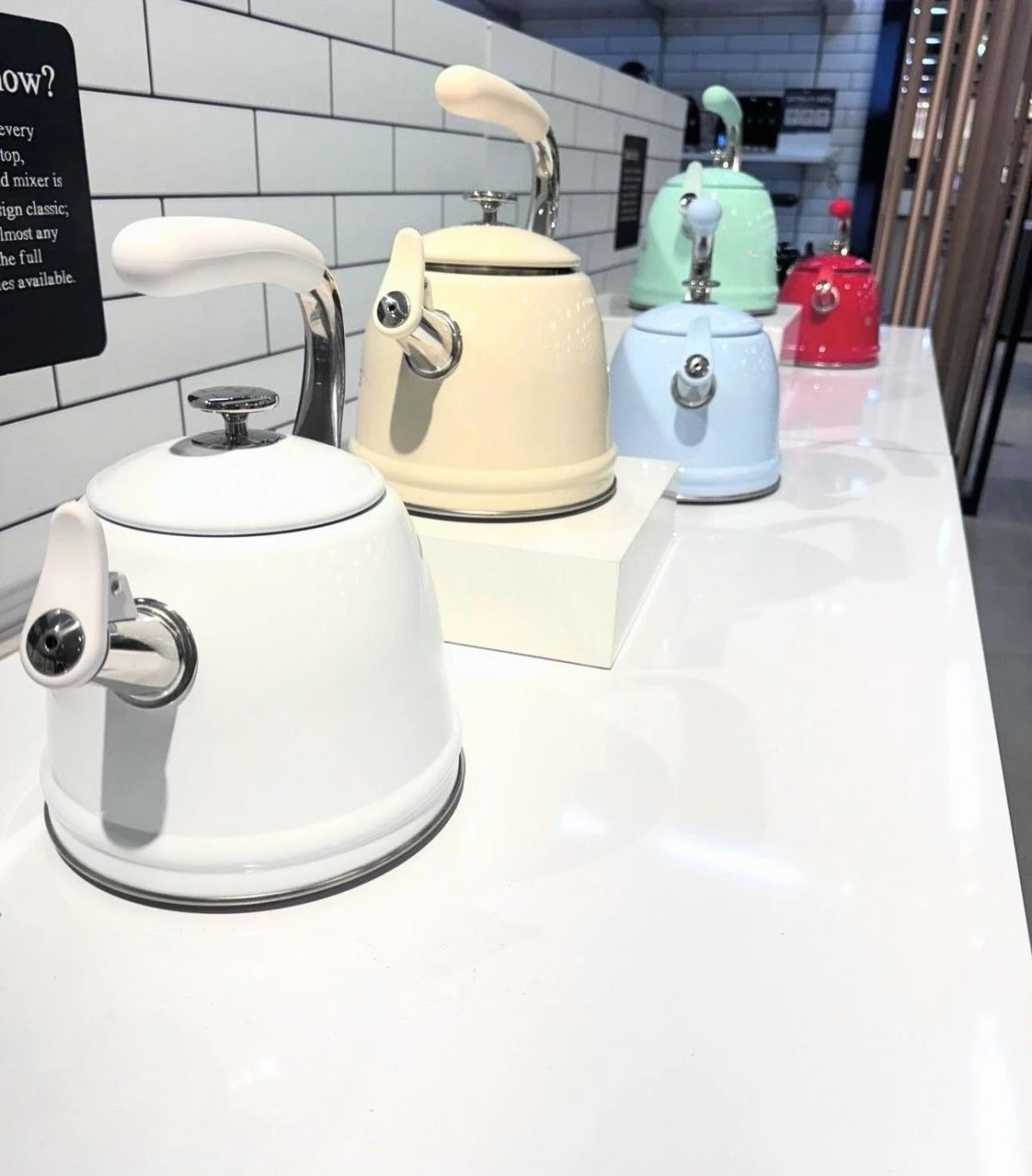 2.3L Large Capacity Water Kettle, 304 Stainless Steel Retro Portable Pot For Home & Outdoor Use