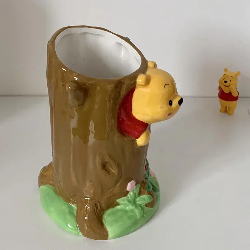 

17cm Disney Anime Winnie Pooh Bear Figure Model Cartoon Ceramic Storage Tank Canister Children Birthday Xmas Gift Toy