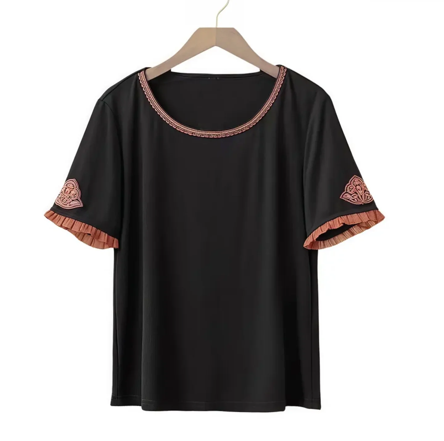 New Summer elastic T-Shirt Black Ethnic style embroidered O neck short sleeved tops