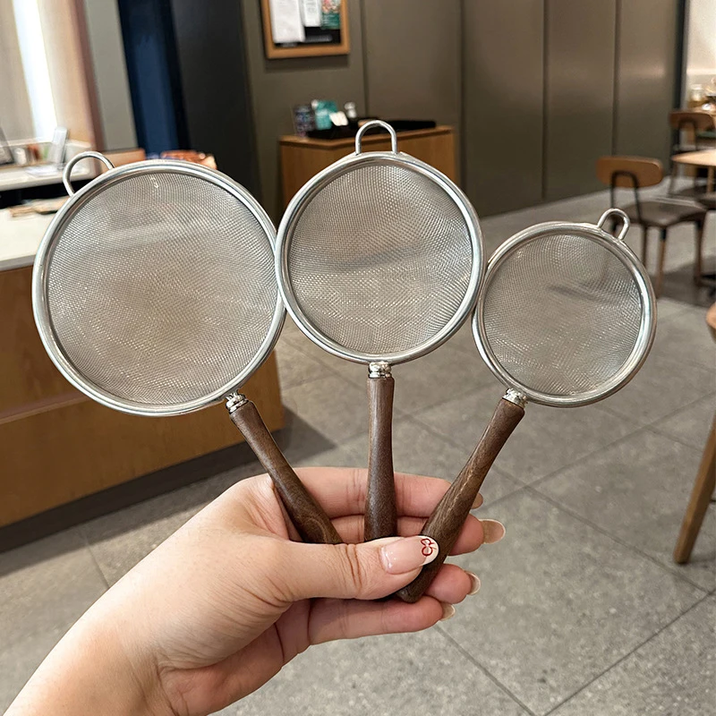 

Wooden Handle Stainless Steel Small Colander Fine Mesh Oil Strainer Multi-function Filter Mesh Flour Sifter Kitchen Baking Tools