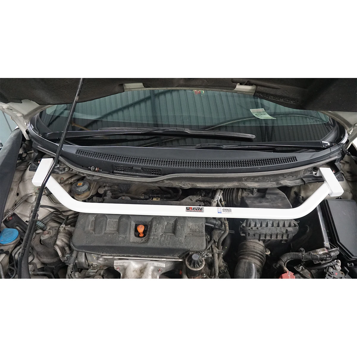 For Honda Civic 9TH 2012-2016 Front Strut Bar / Front Tower Bar / Front Upper Brace Stabilizer Bar - Anti-Roll Balance
