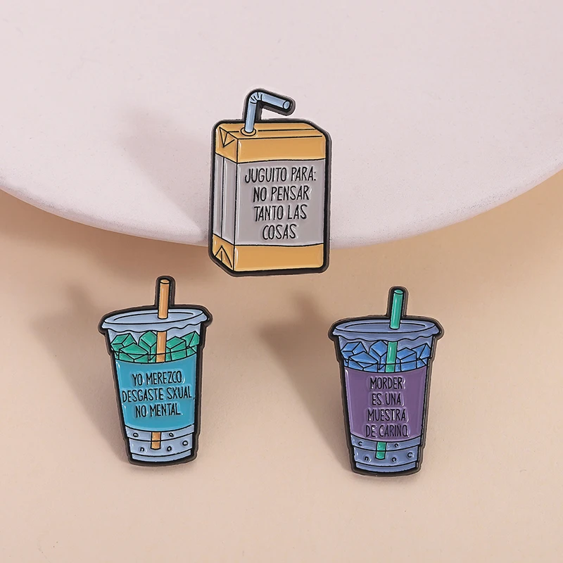 الكرتون جرعة السعادة المينا دبوس ماتشا بناتي شبح القهوة هالوين شرب سحق الصودا عصير بروش شارة التلبيب مجوهرات هدايا #6